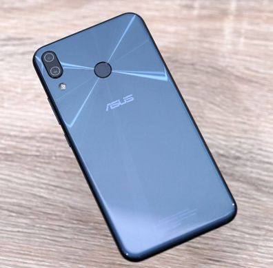 ASUS ZenFone 5 9